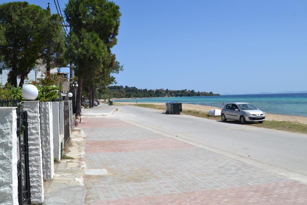 House Anna Apartment Nikiti  Bagian luar foto