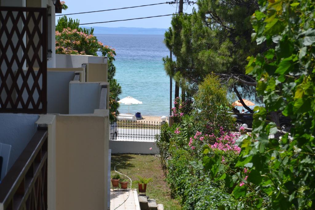 House Anna Apartment Nikiti  Bagian luar foto