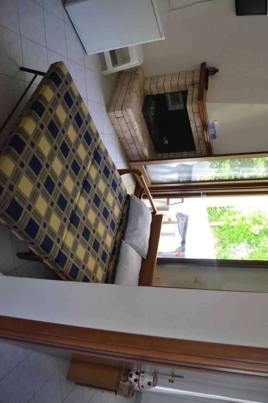 House Anna Apartment Nikiti  Bagian luar foto